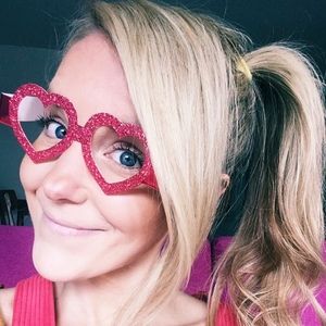 Meet your Posher, Tracy